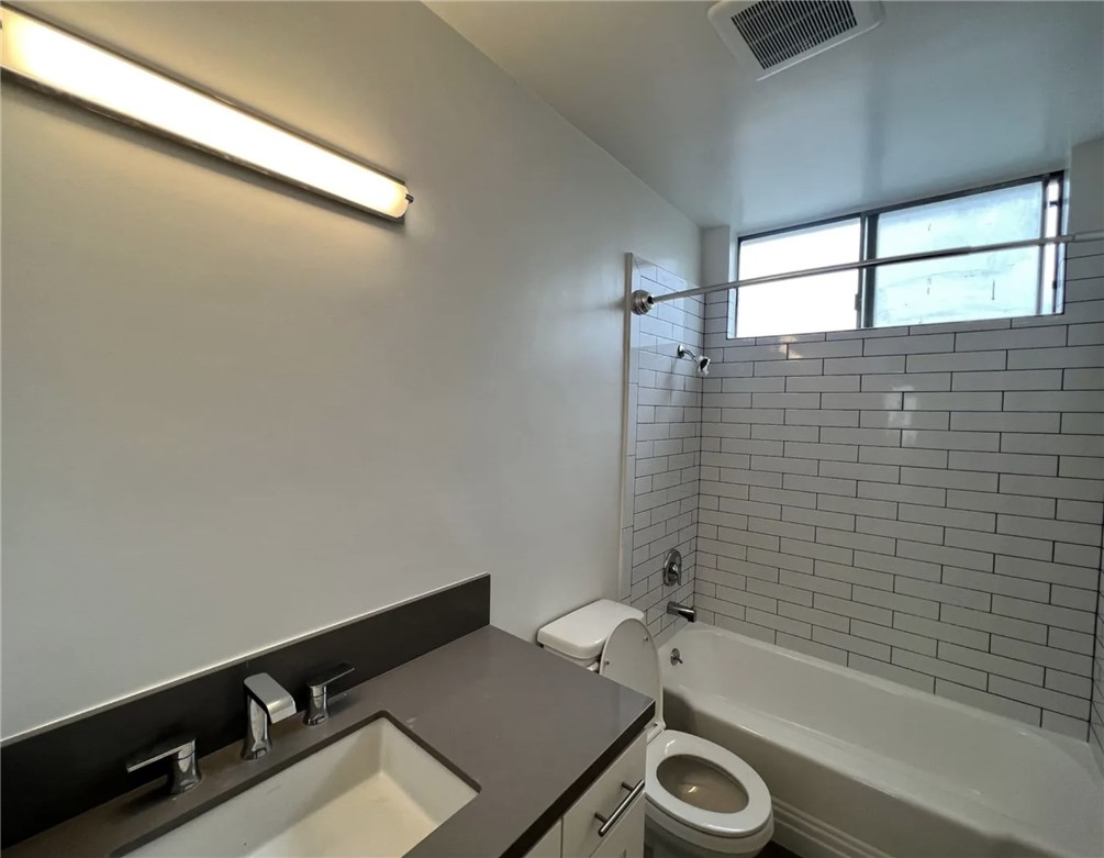 634 E Harvard Road Property Photo 22
