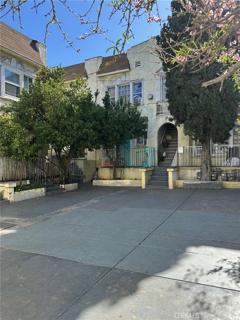 116 S Mathews Street Property Photo 22