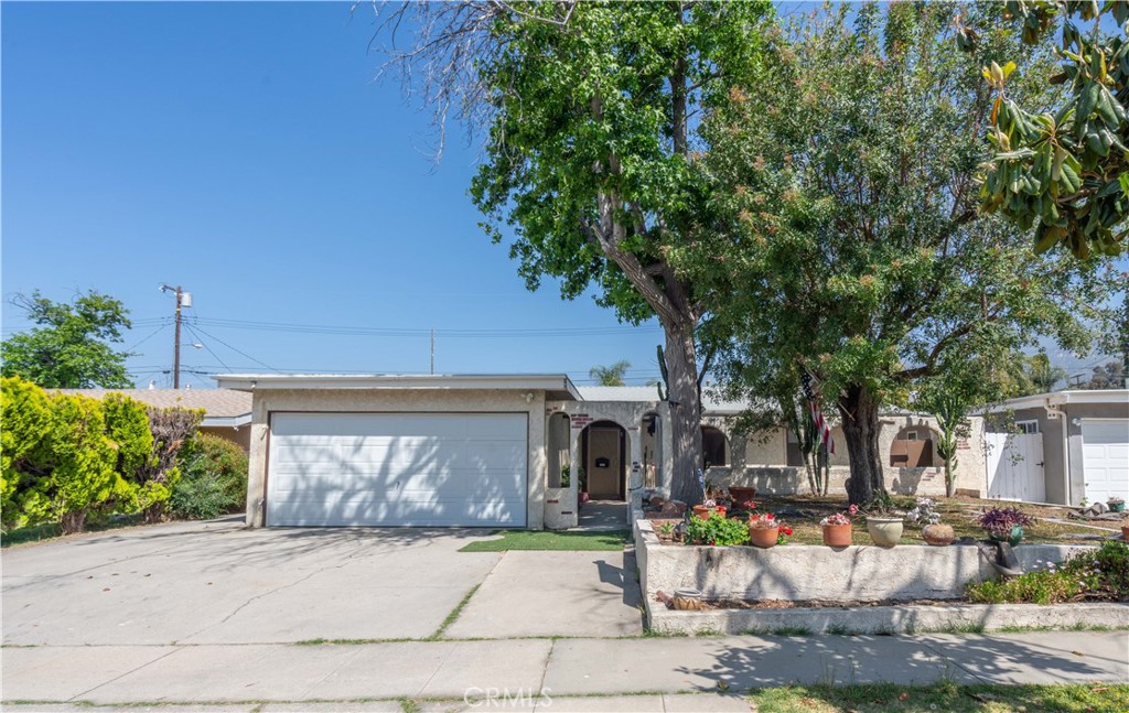 13243 Calcutta Street Property Photo