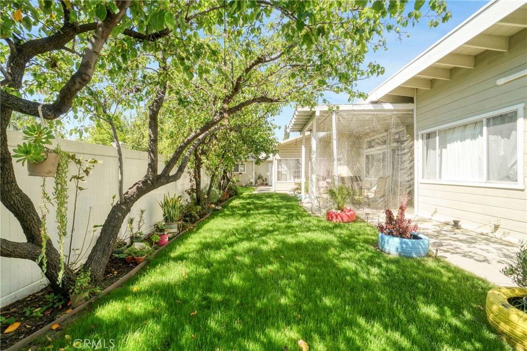 8922 Chimineas Avenue Property Photo