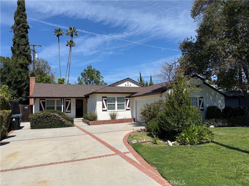 Winnetka Real Estate Listings Main Image