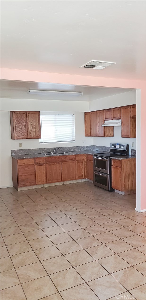 517 Lincoln Avenue Property Photo