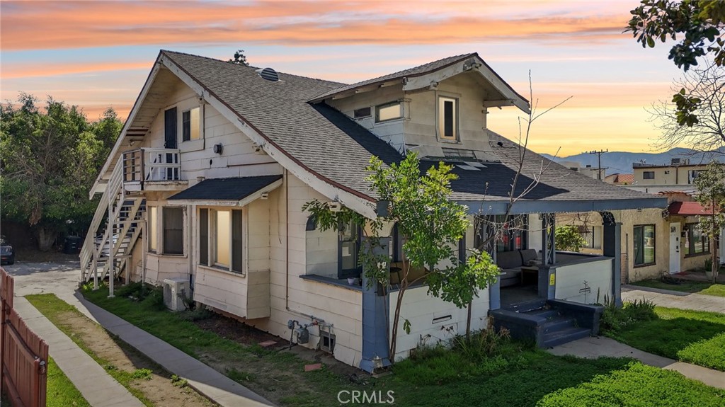 426 Ivy Street Property Photo