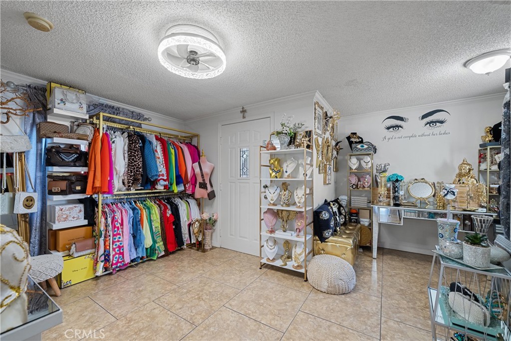 178 E 49th Street Property Photo 15