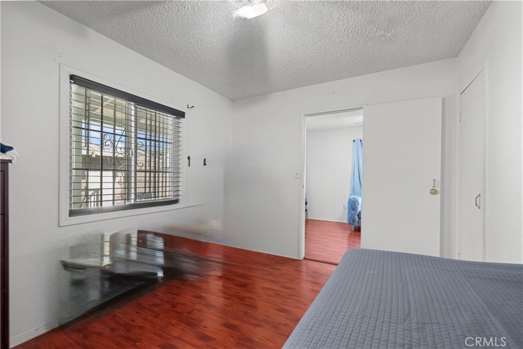 178 E 49th Street Property Photo 33