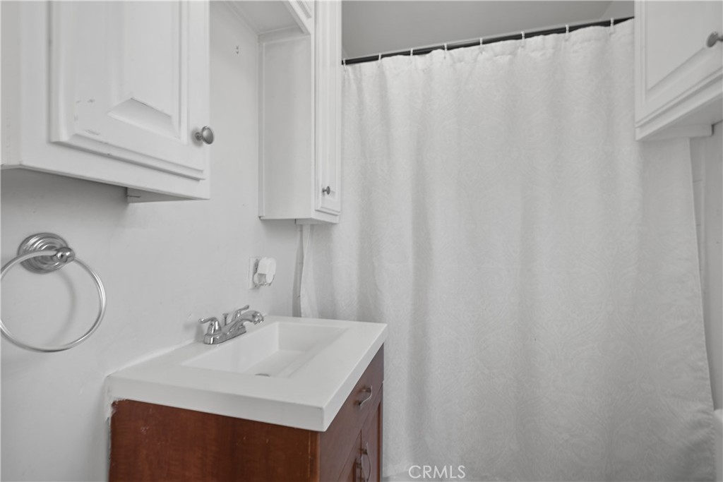 178 E 49th Street Property Photo 44