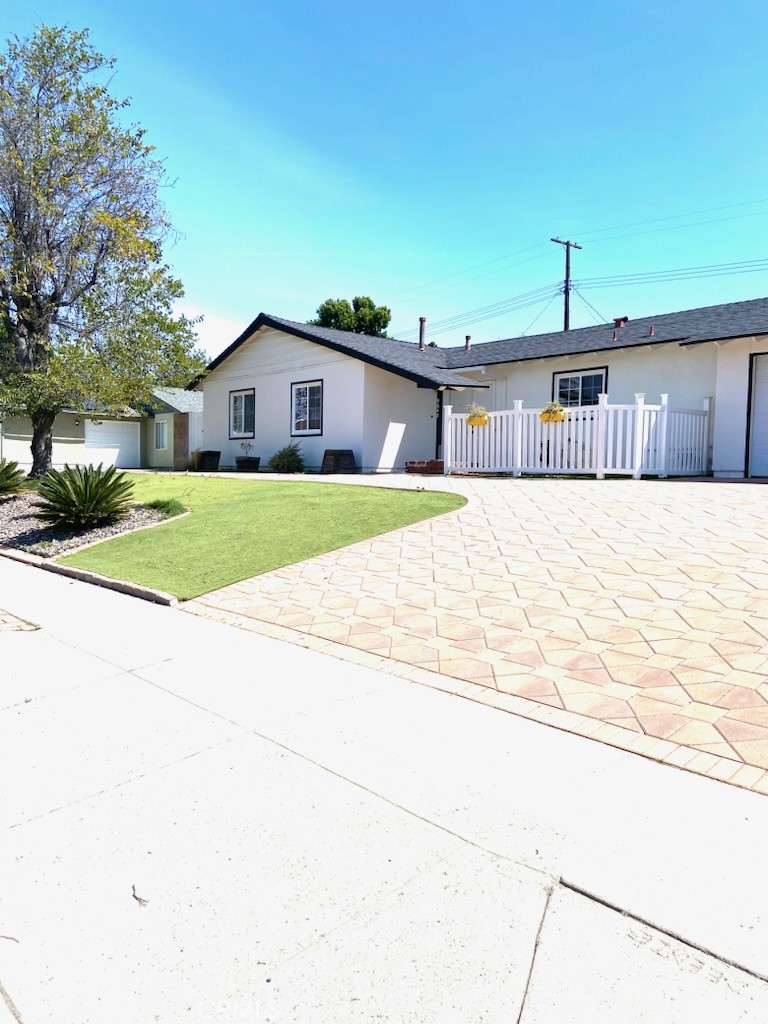 North Hills Real Estate Listings Main Image