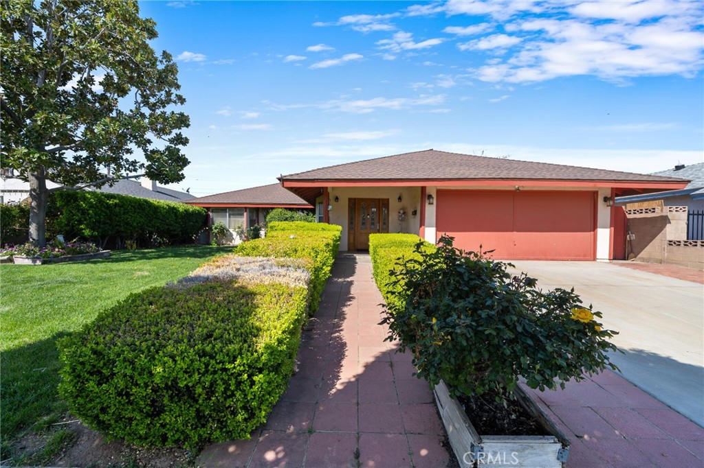 37903 Rudall Avenue Property Photo 1