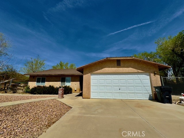 10117 E Avenue S2 Property Photo 1