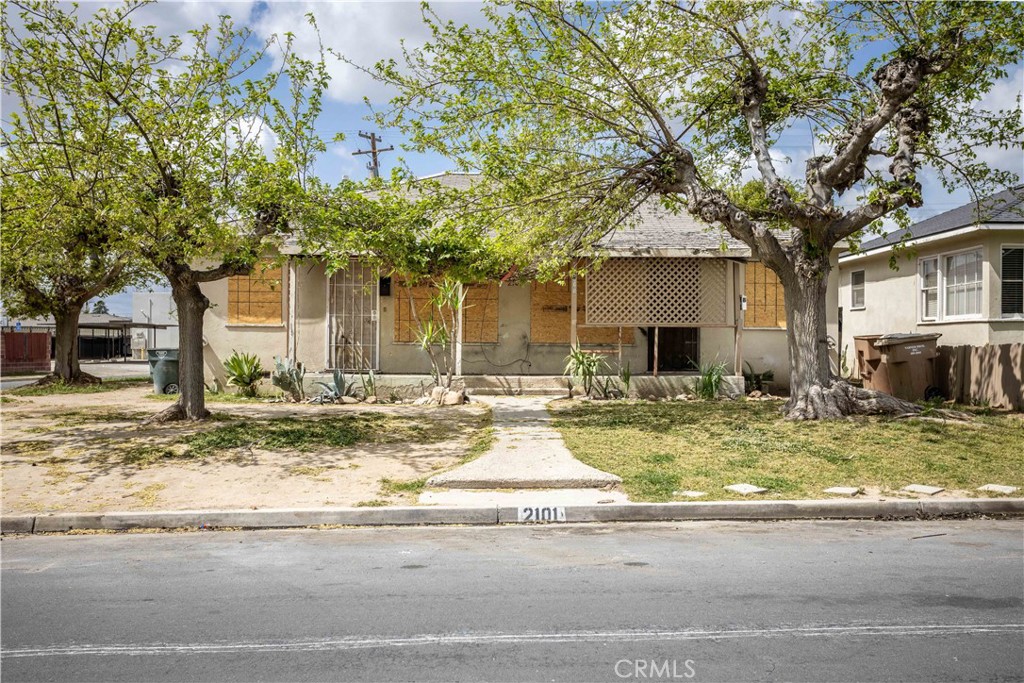 2101 Carrere Street Property Photo 1