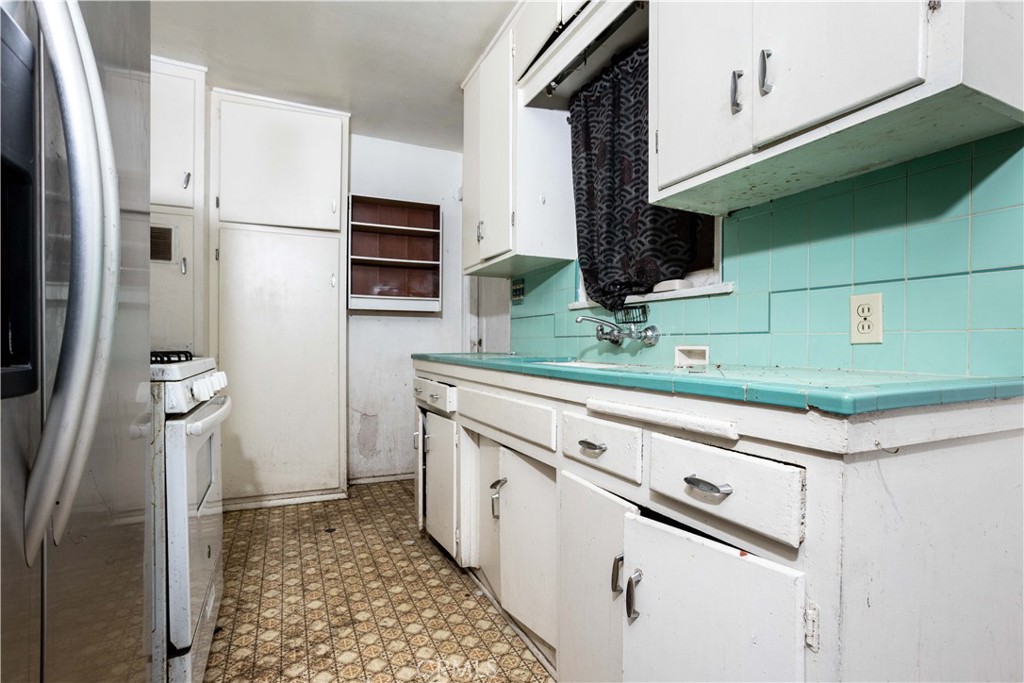 2101 Carrere Street Property Photo 16