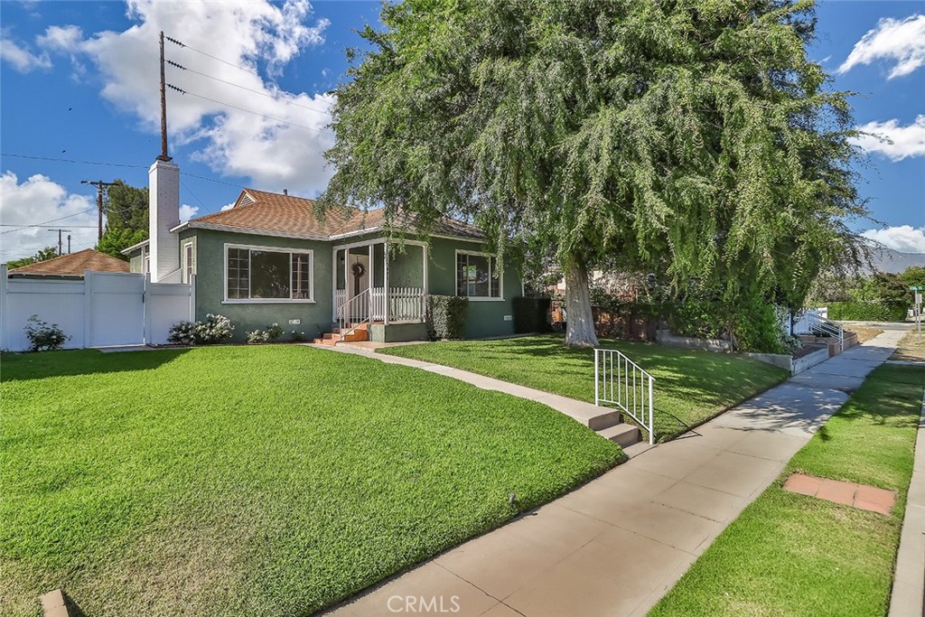 3411 W Chandler Boulevard Property Photo 1