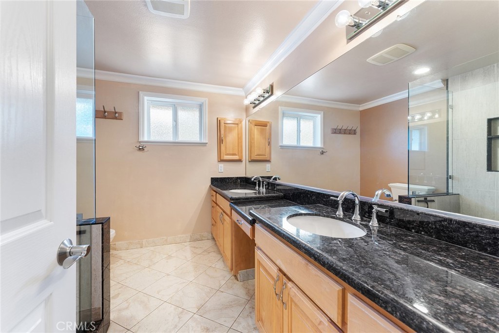 27045 Esward Drive Property Photo 34