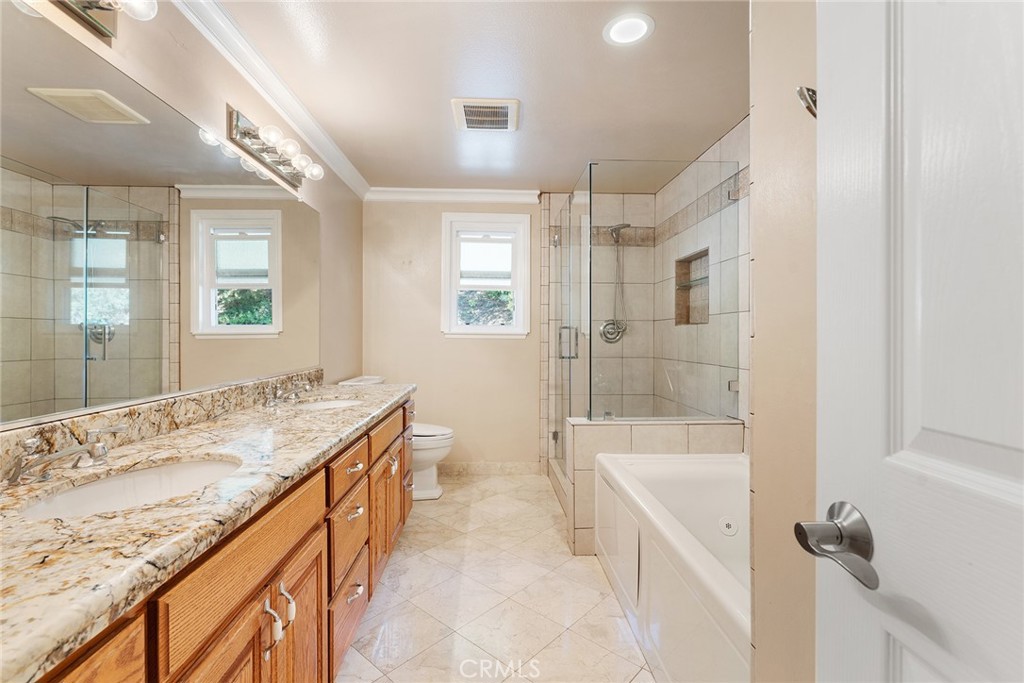 27045 Esward Drive Property Photo 36