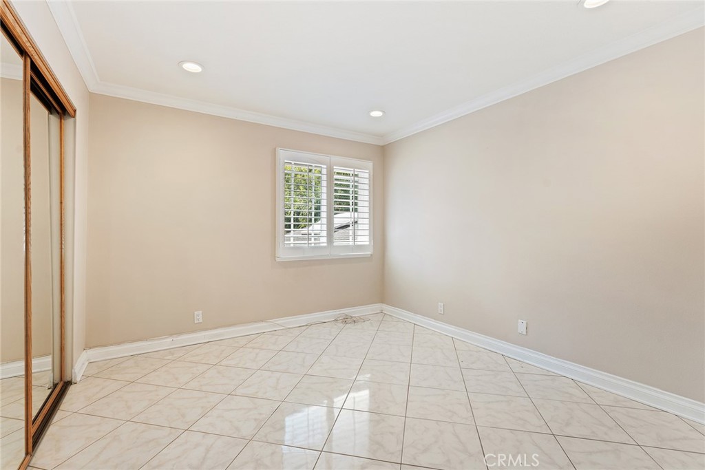 27045 Esward Drive Property Photo 37