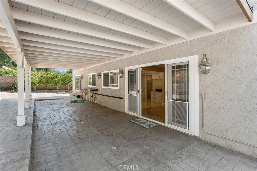 27045 Esward Drive Property Photo 47