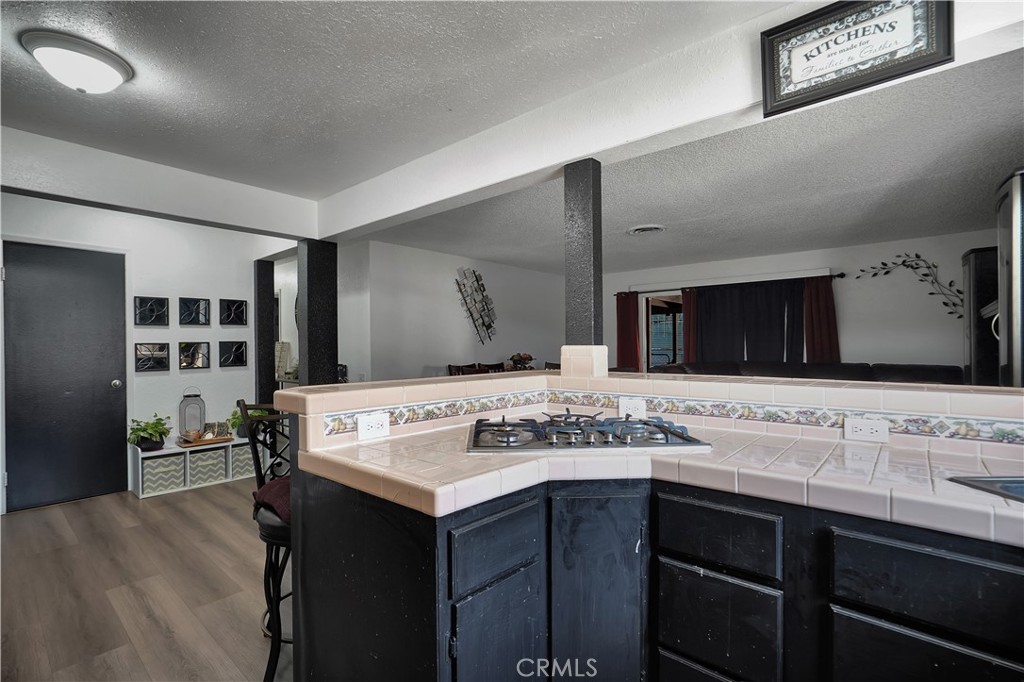 18165 Lilac Road Property Photo 12