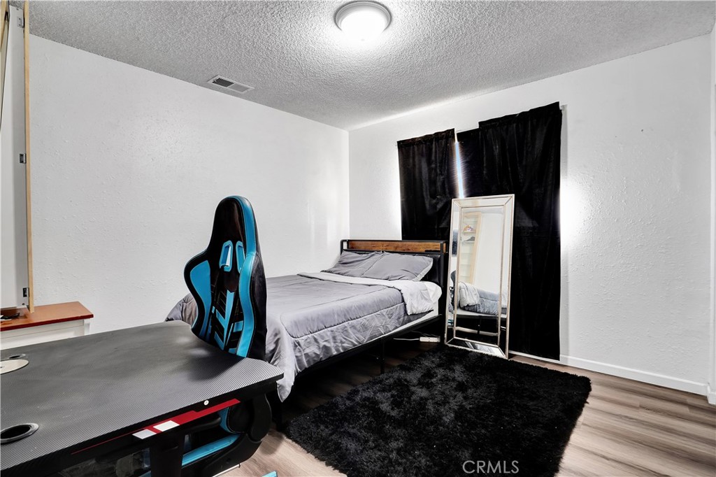18165 Lilac Road Property Photo 21