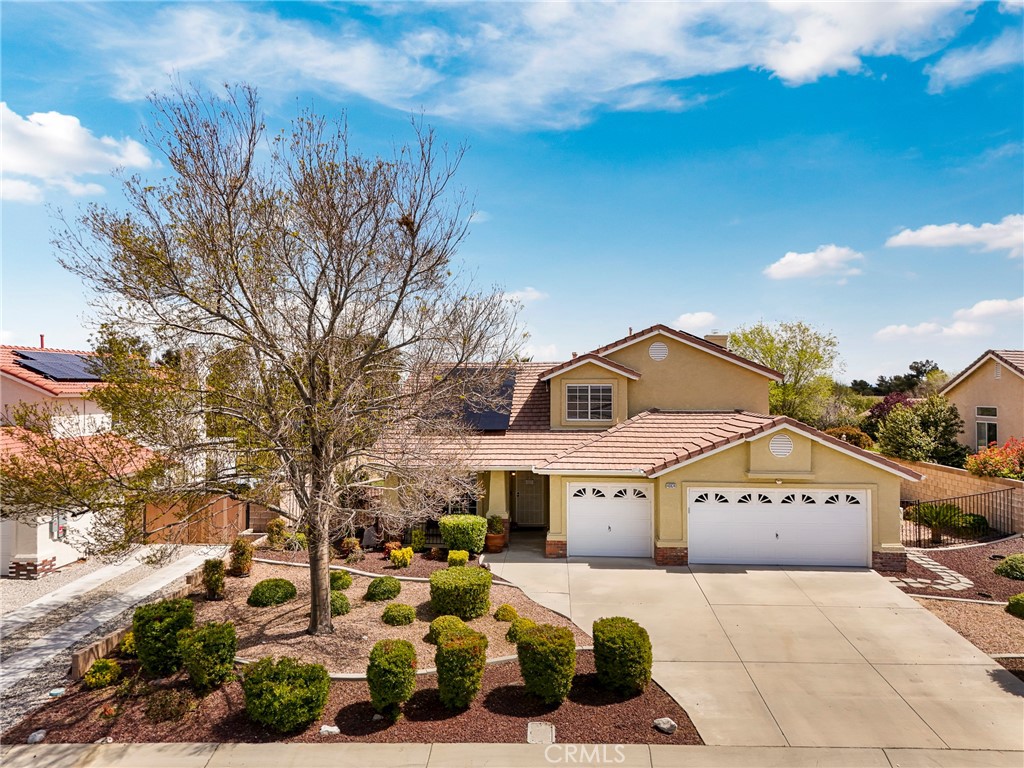 40824 Cobblestone Court Property Photo 1