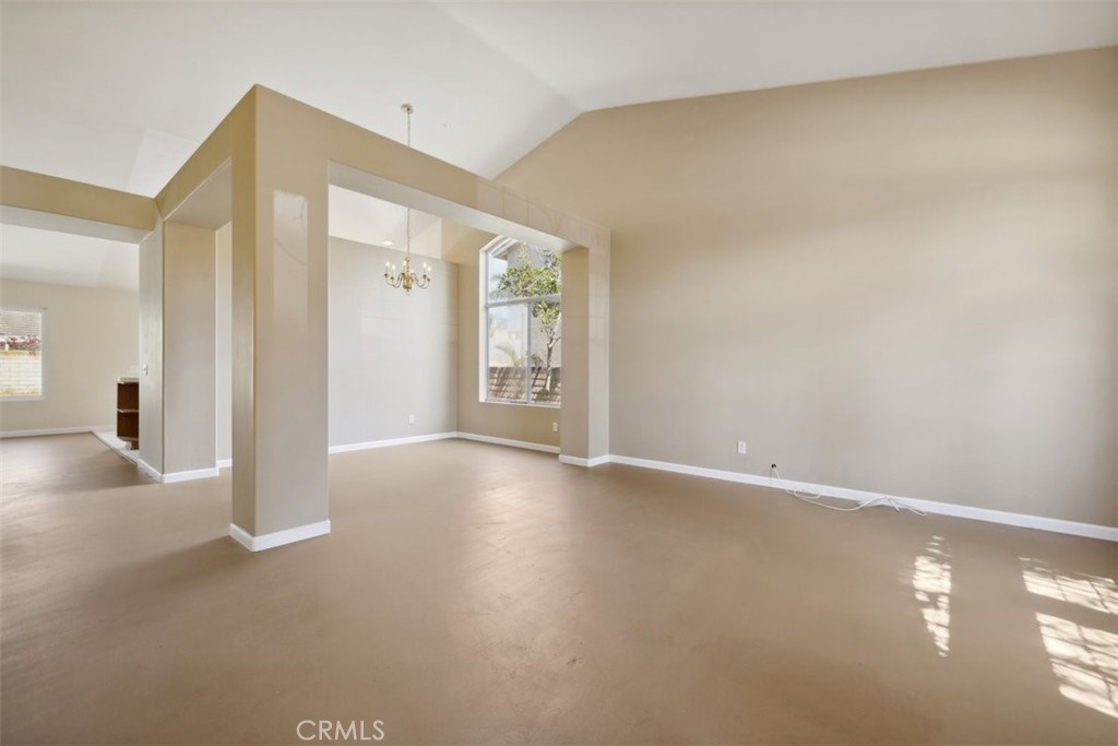 2751 Windcrest Court Property Photo 2