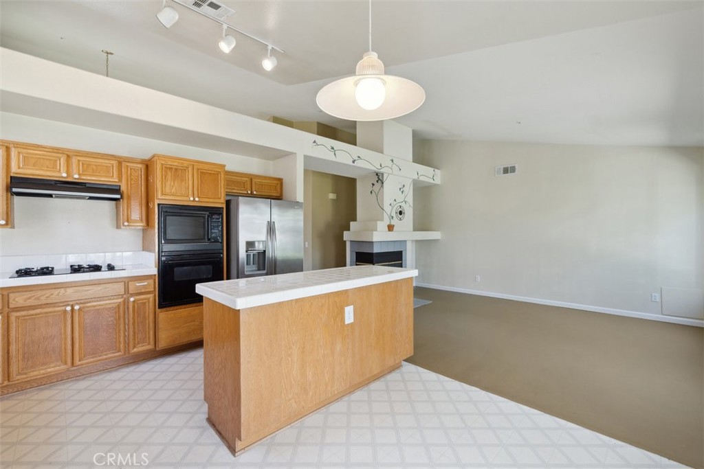 2751 Windcrest Court Property Photo 10