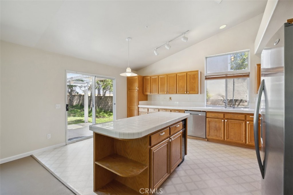 2751 Windcrest Court Property Photo 11