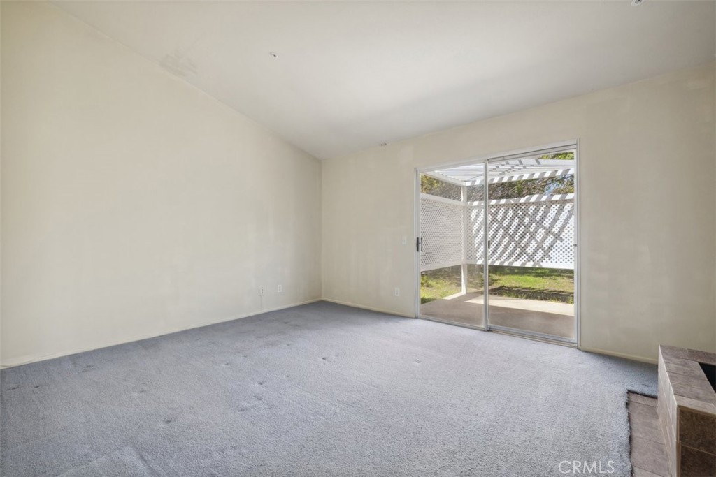 2751 Windcrest Court Property Photo 13