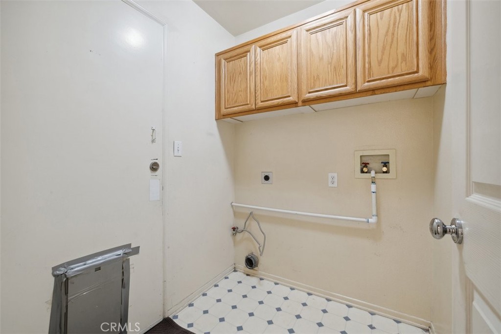 2751 Windcrest Court Property Photo 20