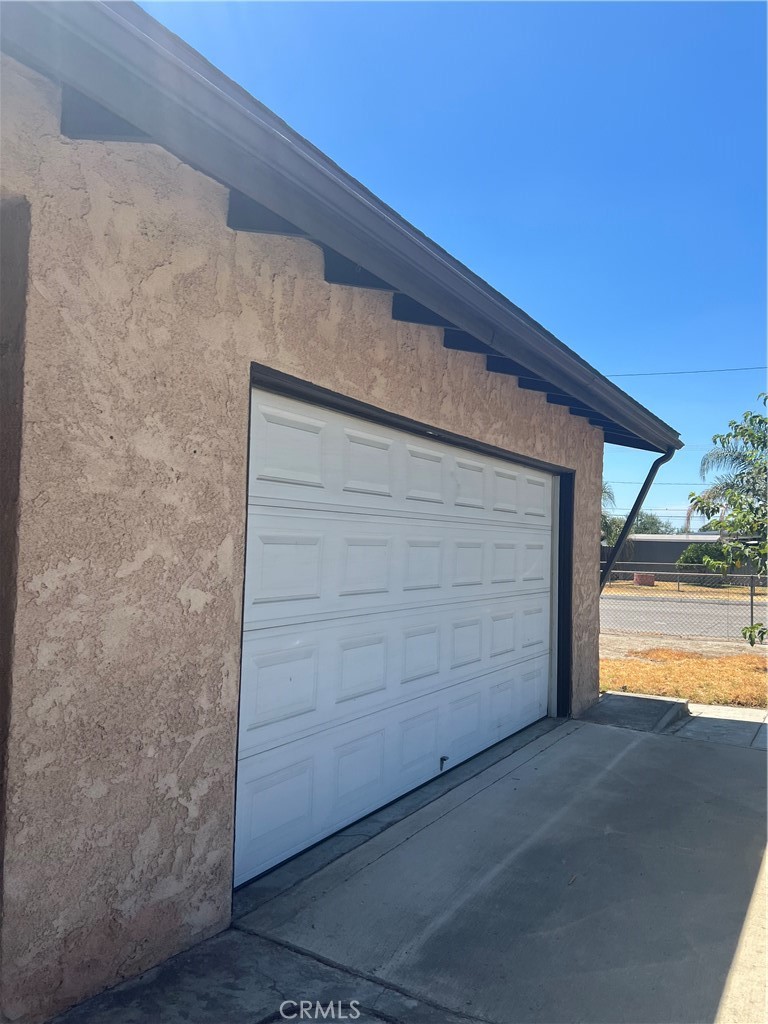 15101 Athol Street Property Photo 15