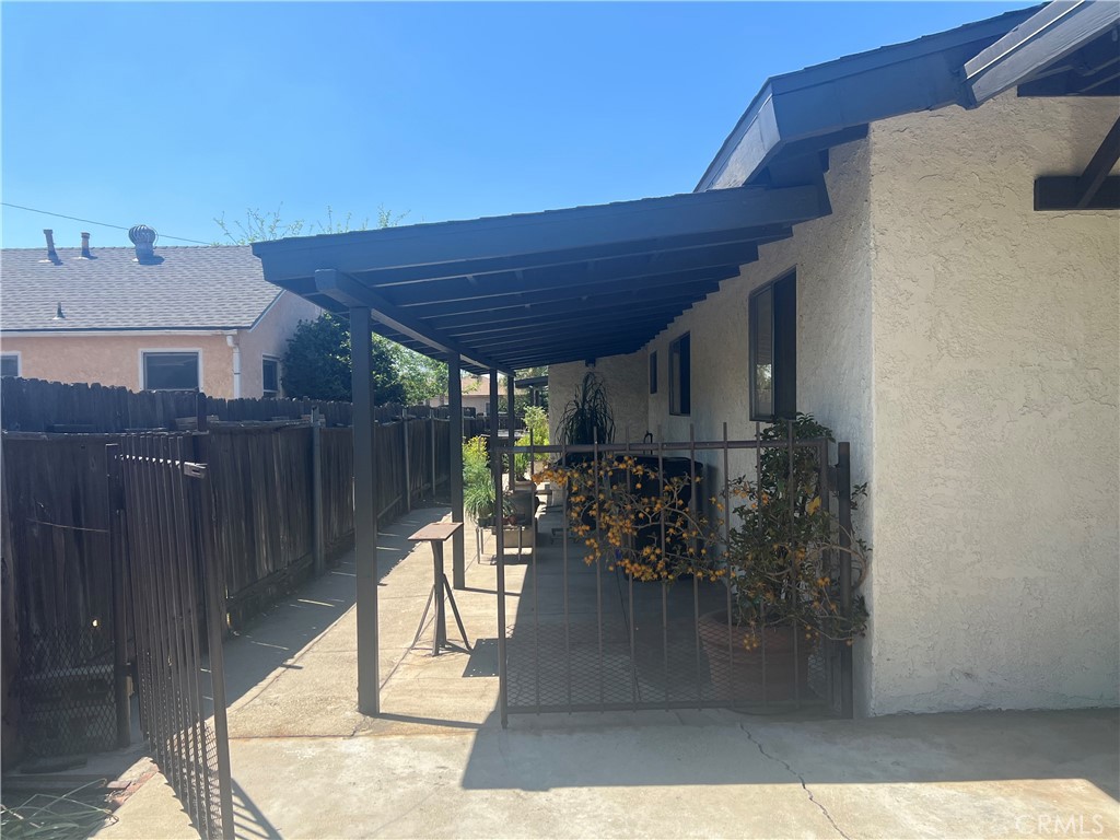 15101 Athol Street Property Photo 27
