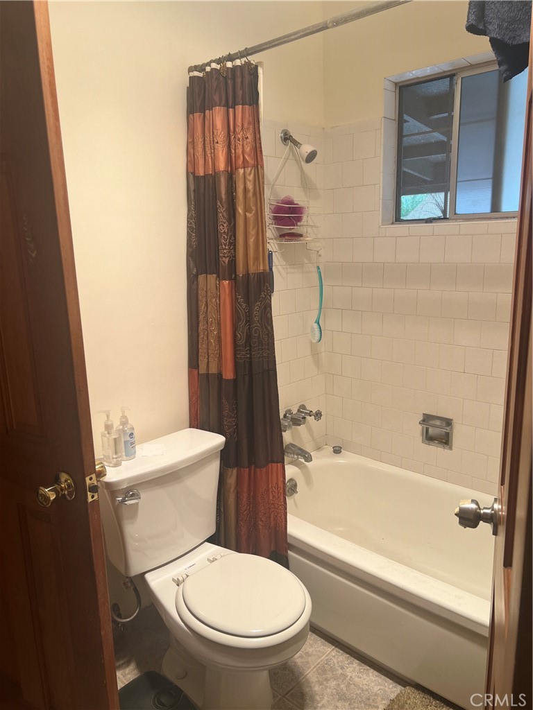 15101 Athol Street Property Photo 31