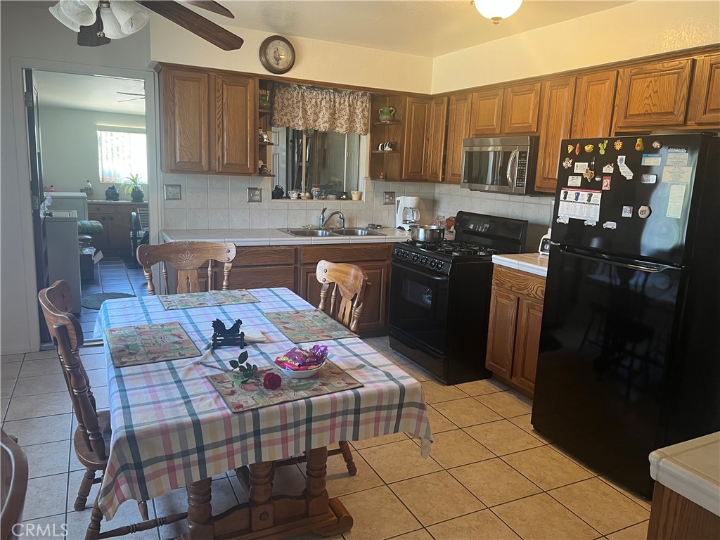 15101 Athol Street Property Photo 37