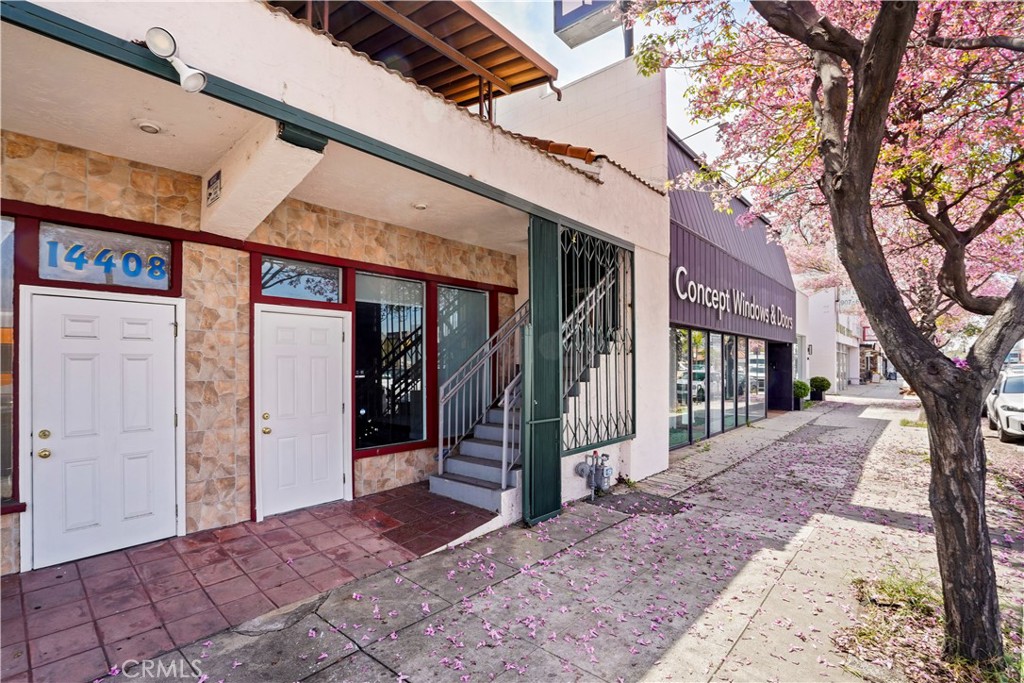 14410 Ventura Boulevard Property Photo 14
