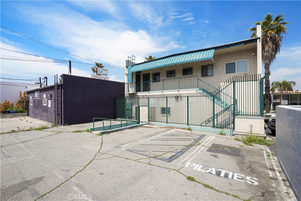 14410 Ventura Boulevard Property Photo 17
