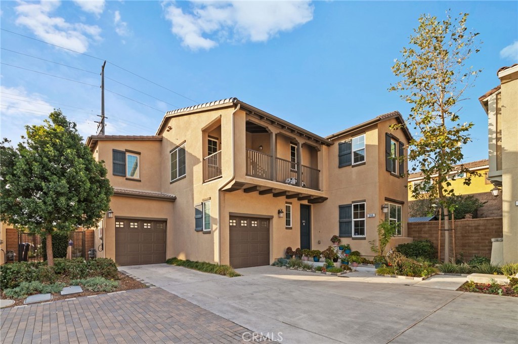 7155 Citrus Avenue 206 Property Photo 4
