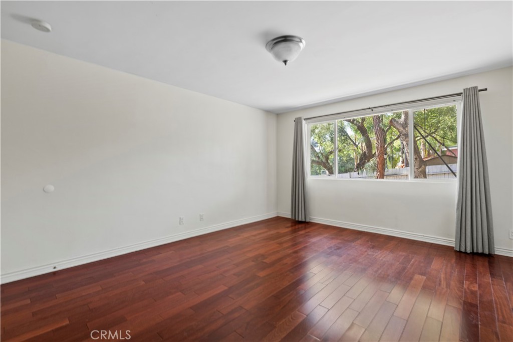 4952 Alta Canyada Road W Property Photo 16