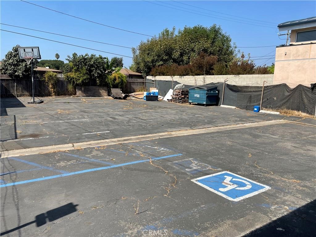 2165 Harbor Boulevard Property Photo 2