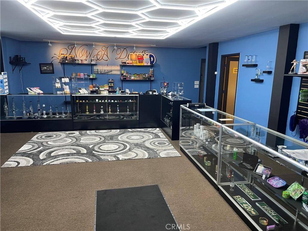 2165 Harbor Boulevard Property Photo 4