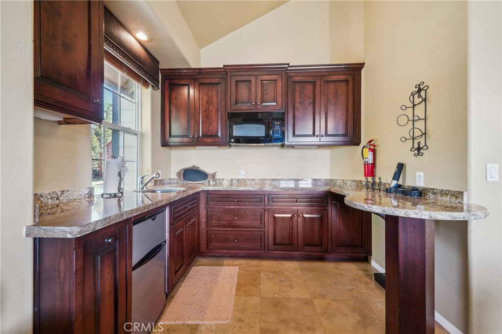 42413 Bear Property Photo 30