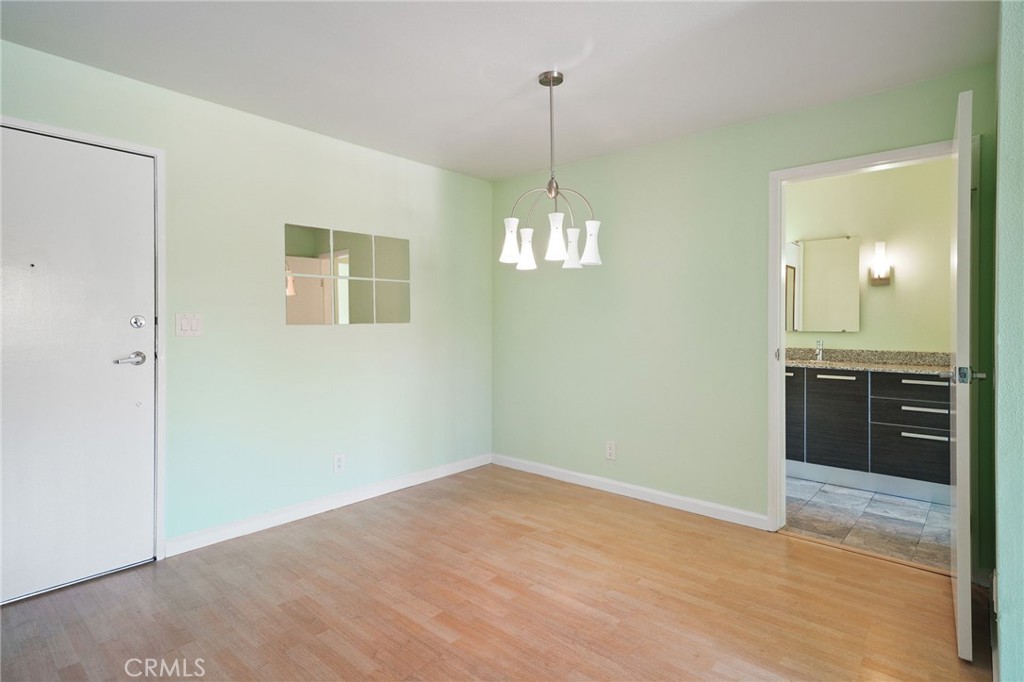 7254 Vassar Avenue 303 Property Photo 14