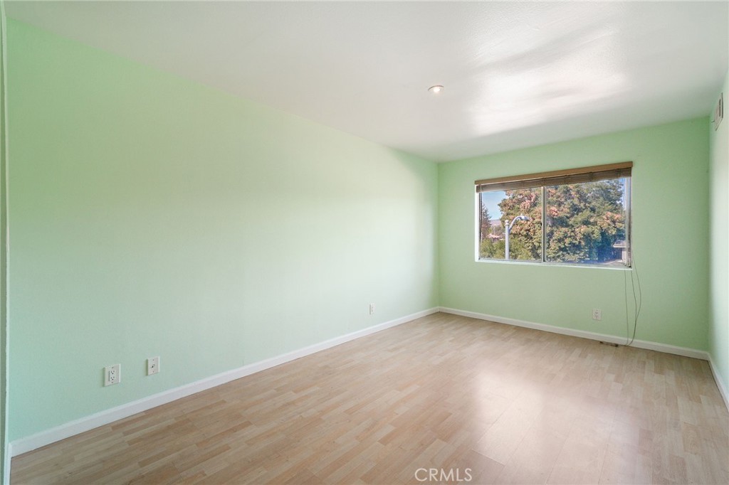 7254 Vassar Avenue 303 Property Photo 18