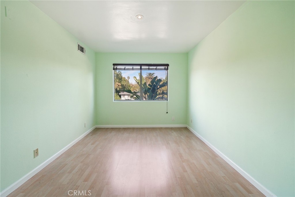 7254 Vassar Avenue 303 Property Photo 19