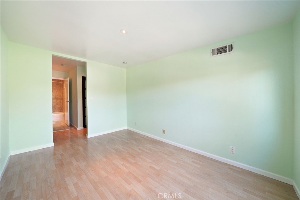7254 Vassar Avenue 303 Property Photo 20