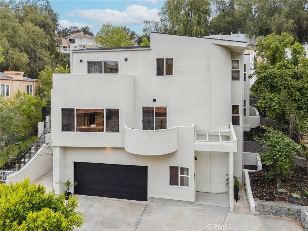 4236 Canoga Avenue Property Photo