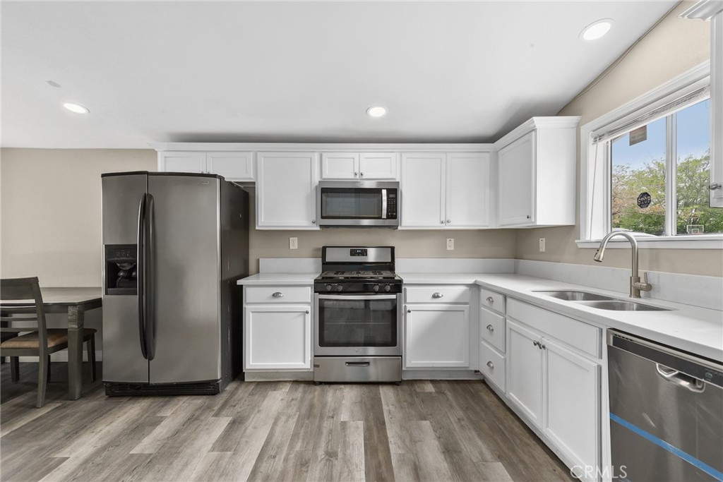 1023 W Avenue H2 Property Photo 1