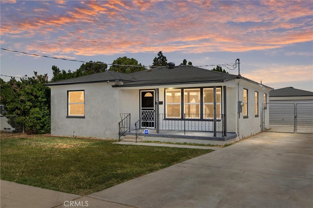 1204 Castaic Avenue Property Photo
