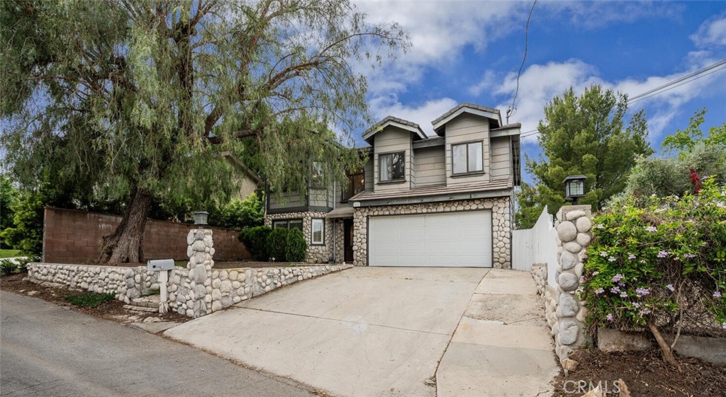 3537 Gladiola Drive Property Photo 1
