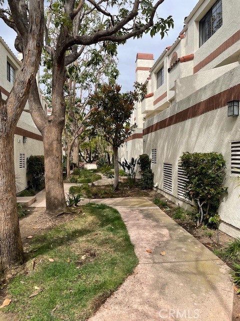 126 Central Torrance Real Estate Listings Main Image