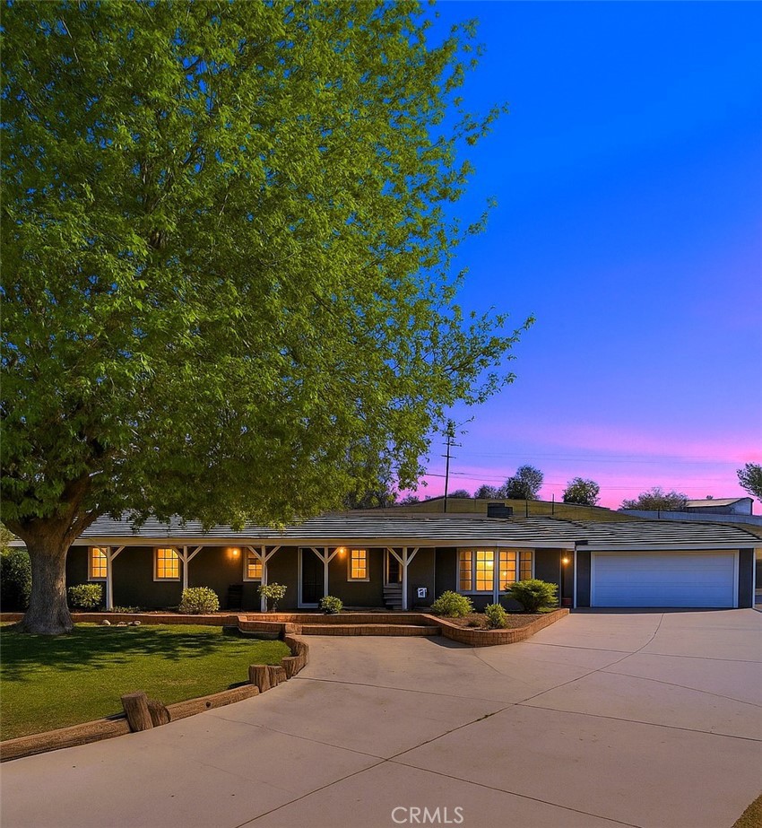 32722 Wagon Wheel Road Property Photo