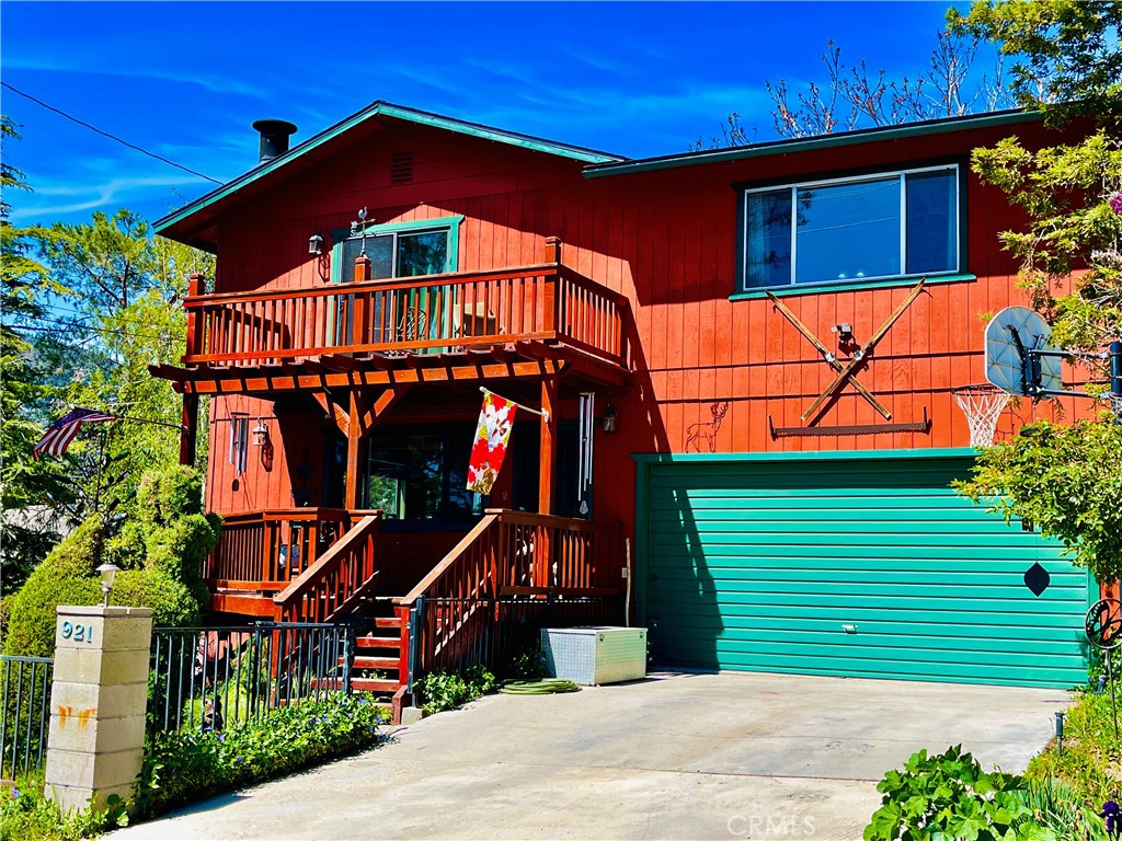 921 Piru Way Property Photo 1